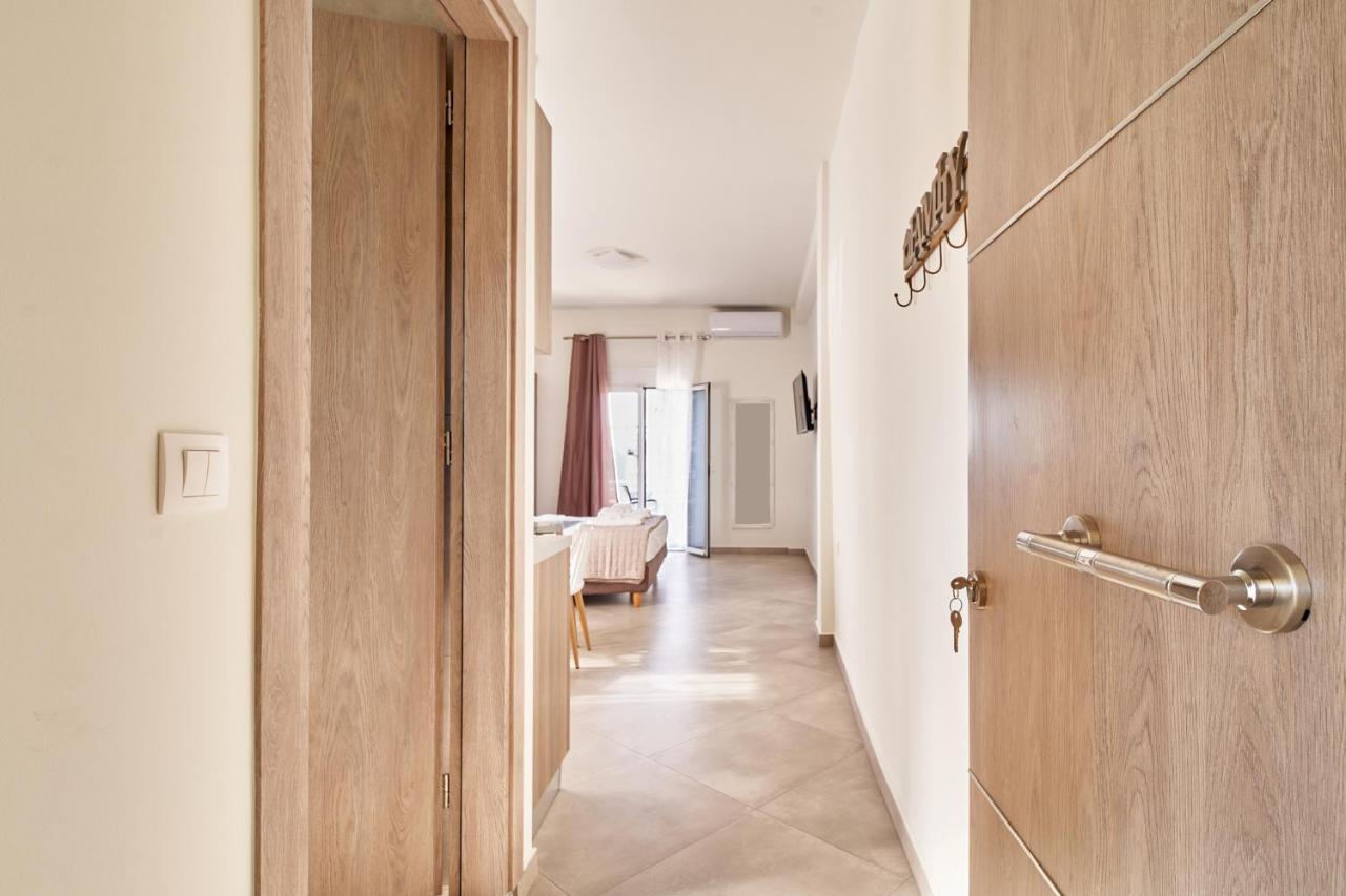 Adele Apartment Кісамос Екстер'єр фото